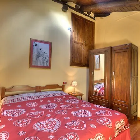 Aparthotel Cav Emile Rey